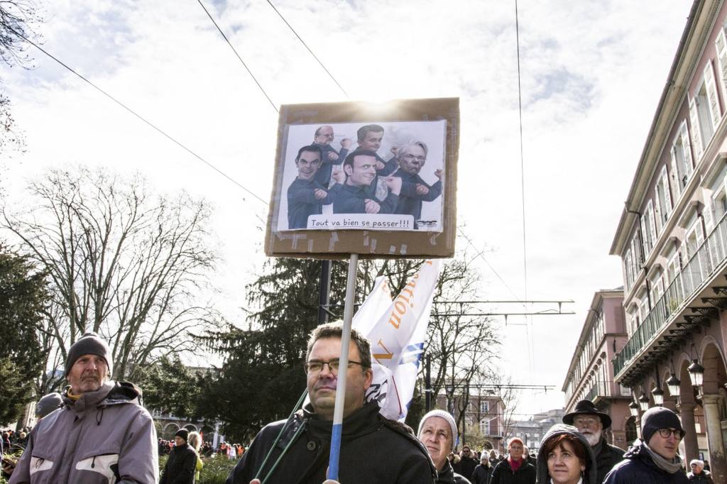 Manifestations du 11 mars à Mulhouse et Colmar : votée ou pas au Sénat, une mauvaise loi le reste !
