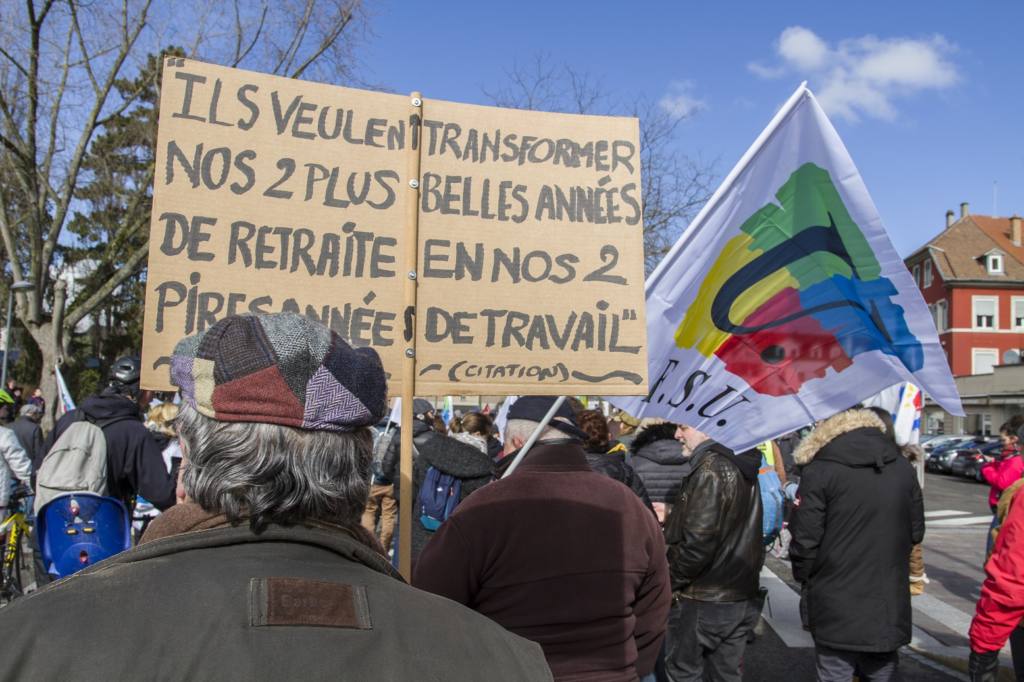 Photorama de la manifestation du 11 mars 2023 contre la réforme des retraites à Mulhouse